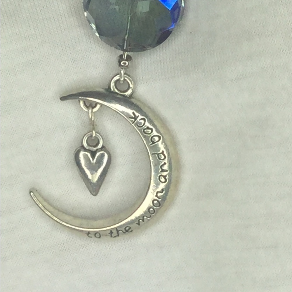Statement Necklace - Picture 6 of 7